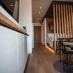 Cosea Living: Seaside Luxury Suite In Harbour 107A