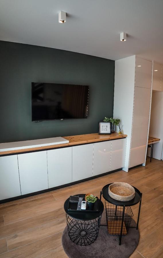 Cosea Living: Seaside Luxury In Harbour 107a Apartment *